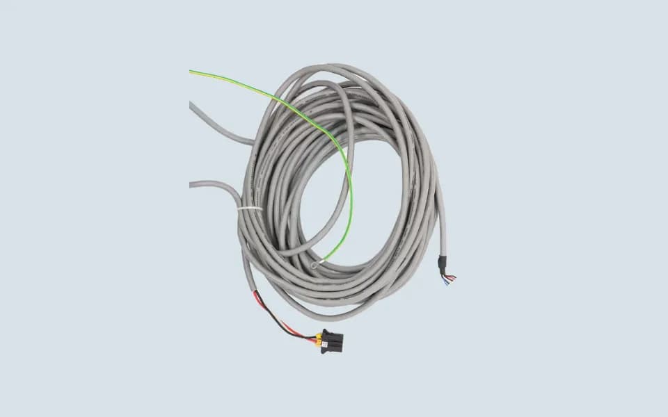 SE-JR EMB-80-4 - 3