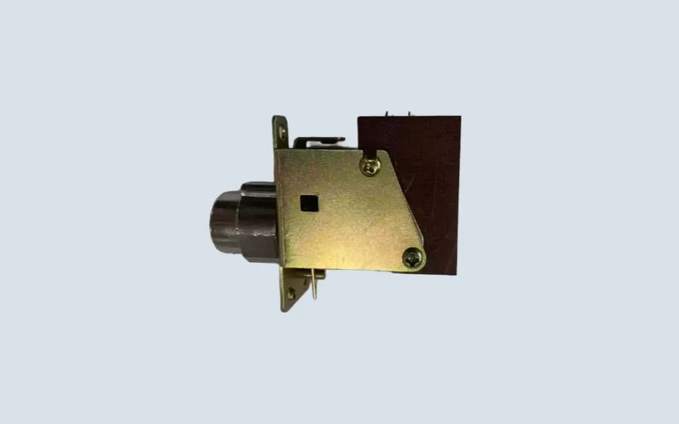 Y127930G05 - 2