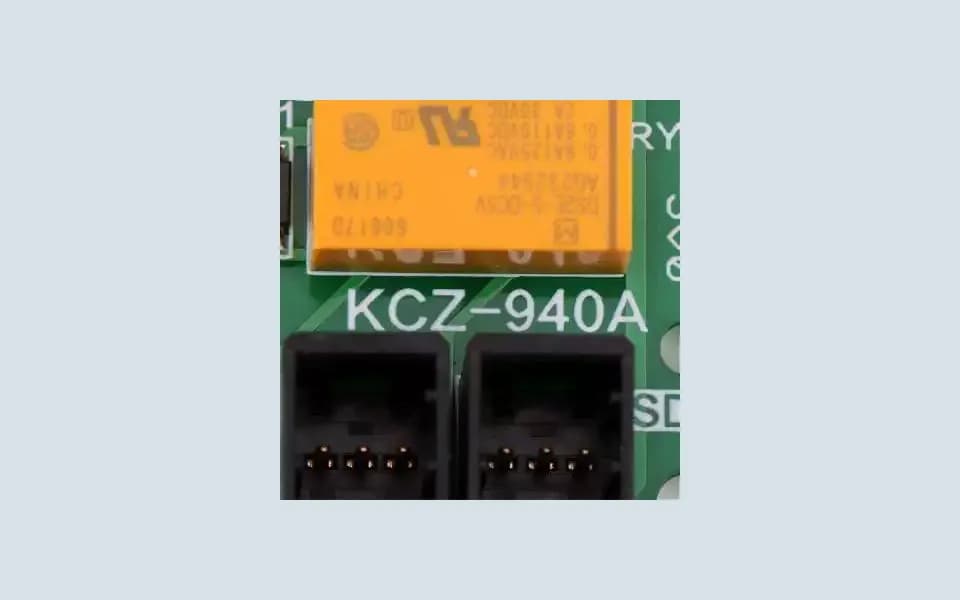 YX303B323 - 2