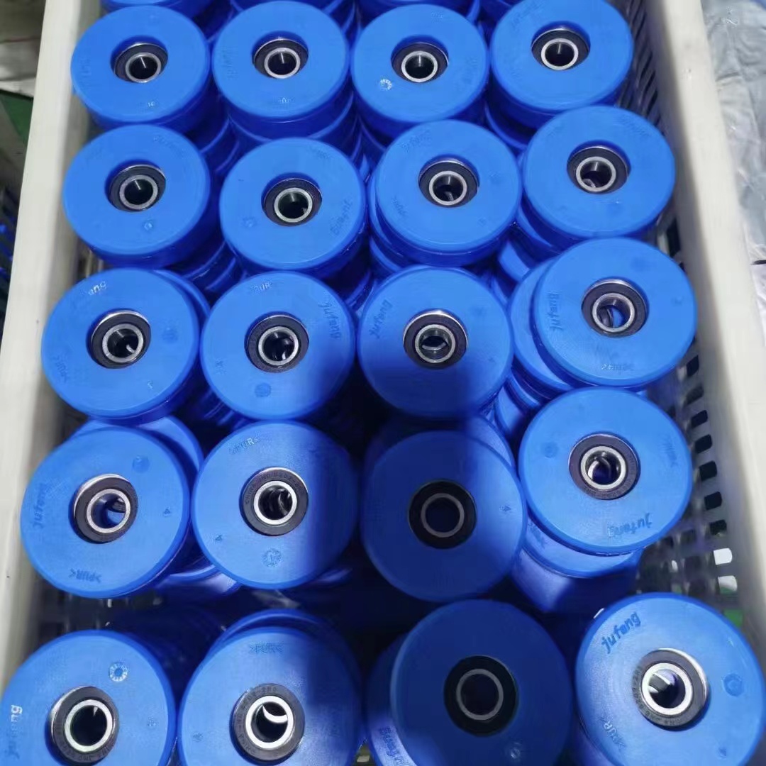 escalator-roller
