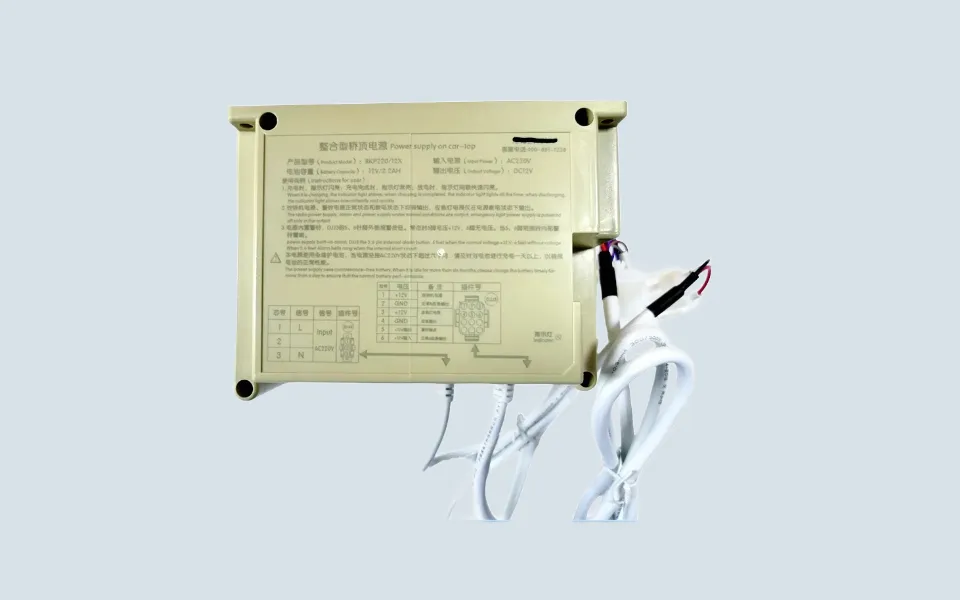power-supply-on-car-top